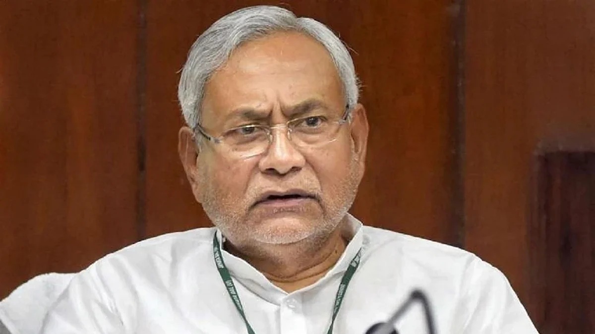 बिहार: शराबबंदी कानून को लेकर घिरे नीतीश कुमार, विपक्ष सहित सहयोगी दलों ने भी उठाए सवाल