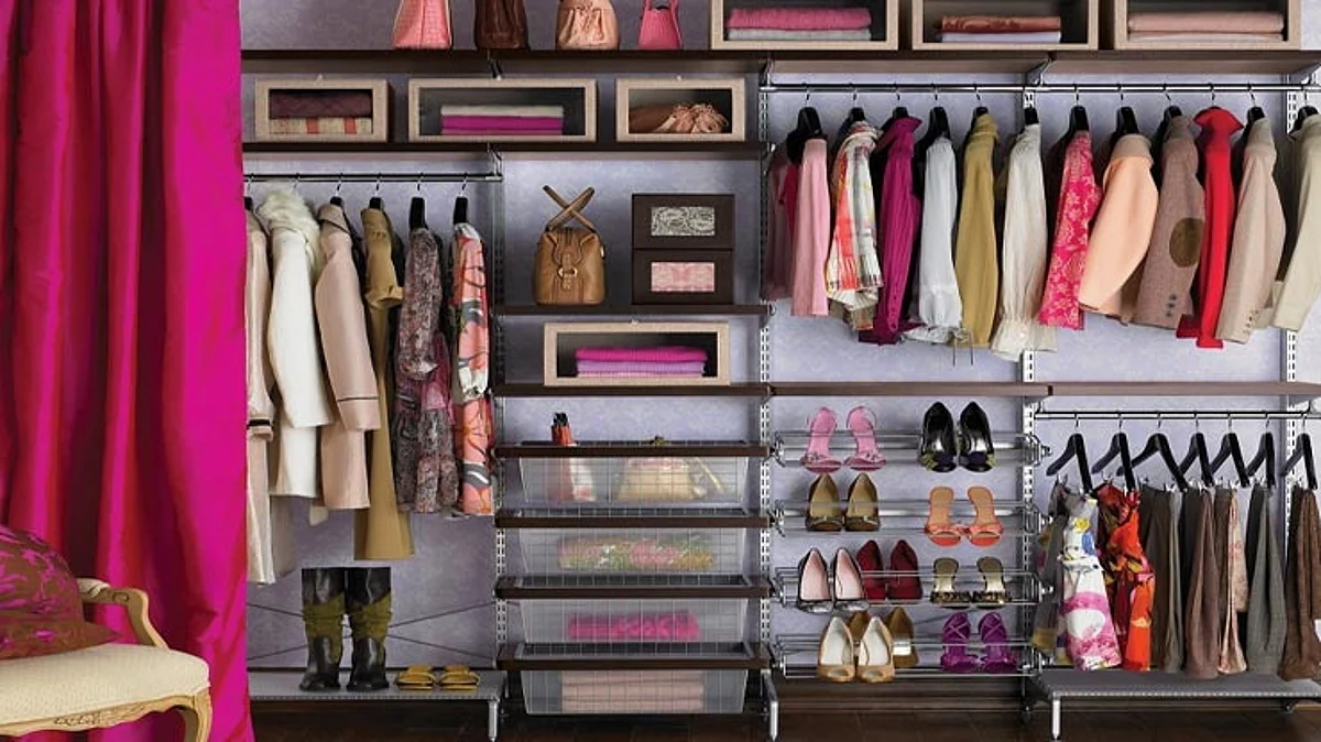 Fashion Tips: हर लड़की की वार्डरोब में होनी चाहिए ये 11 चीजें