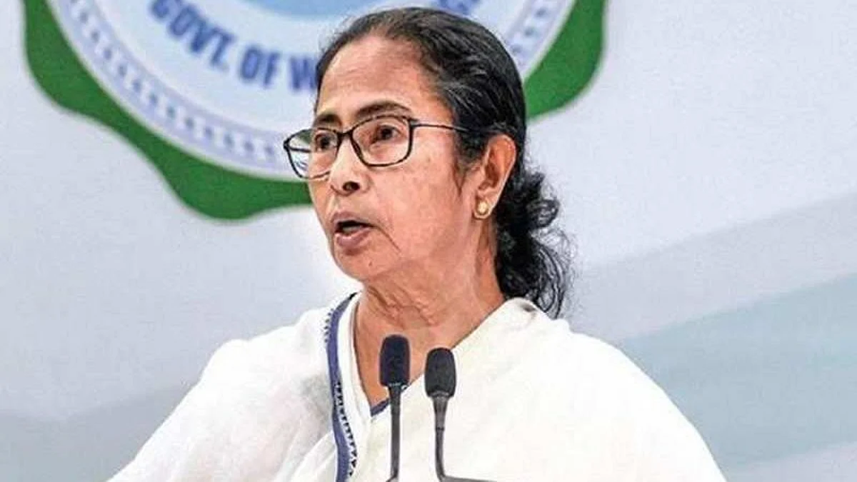 पश्चिम बंगाल की सीएम ममता ने तकिया और कंबल उद्योग में कांस घास के फूल के उपयोग का सुझाव दिया