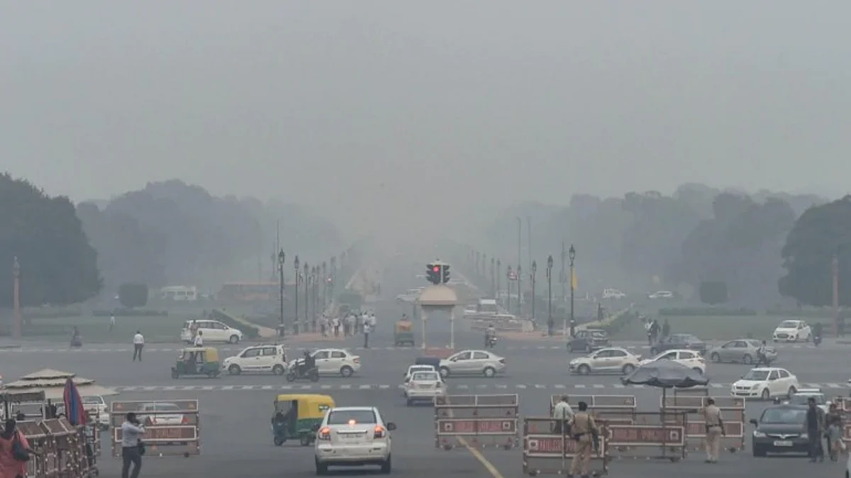 Air Pollution: Delhi-NCR में आज भी नहीं मिली वायु प्रदूषण से राहत, AQI लेवल 'बहुत खराब' श्रेणी में