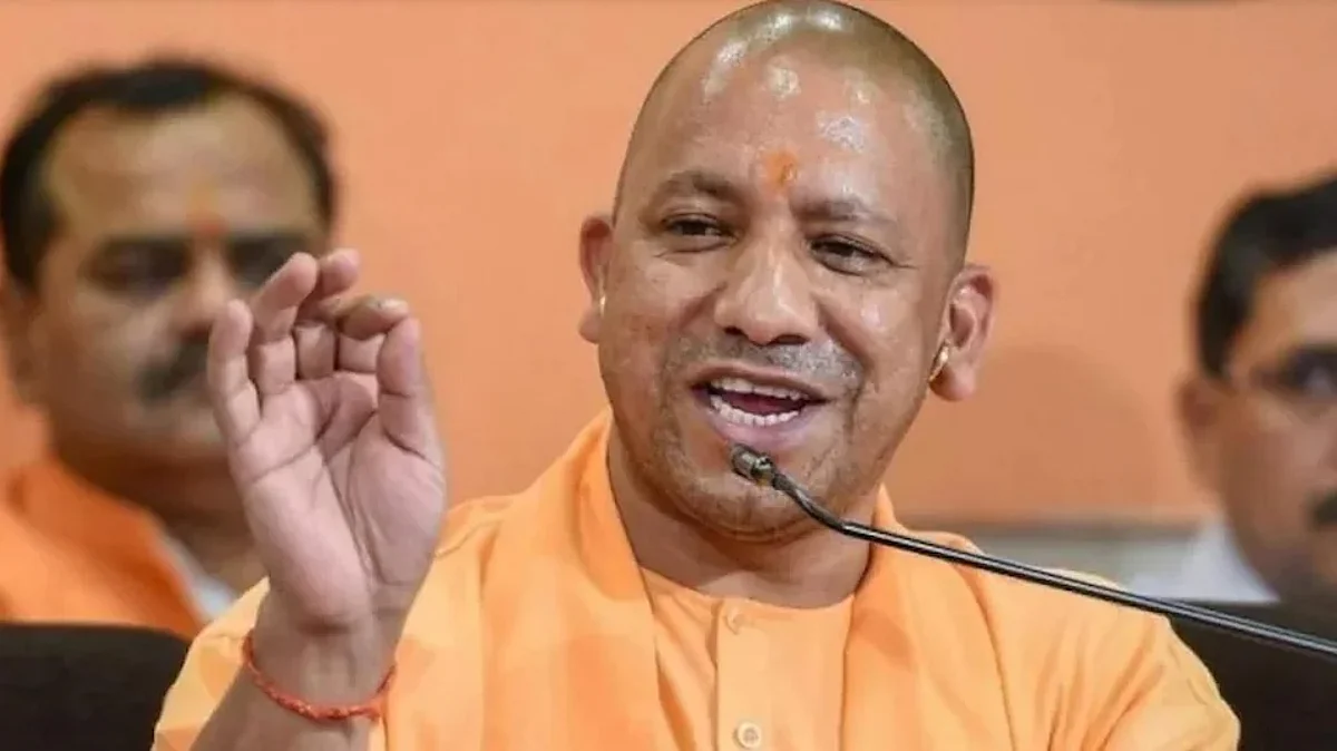 योगी सरकार एक लाख युवाओं को देगी मुफ्त टैबलेट-मोबाइल, जानिए कब मिलेगा युवाओं को गिफ्ट