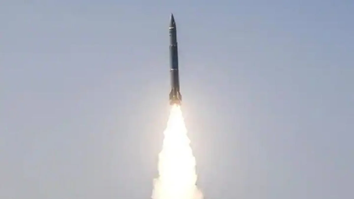 Pralay Missile: 'प्रलय' बैलिस्टिक मिसाइल का 24 घंटे में दूसरा सफल परीक्षण, जानें इसकी खूबियां