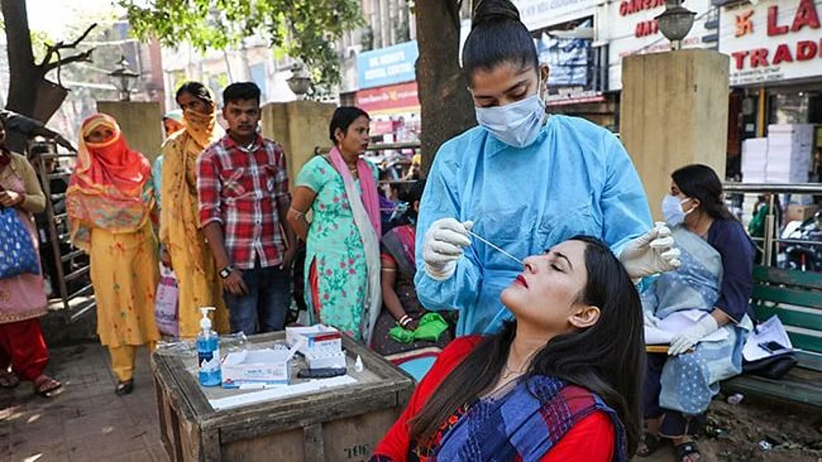 Covid-19 Updates: भारत में बीते 24 घंटे में कोरोना के 7495 नए मामले, 434 लोगों की मौत
