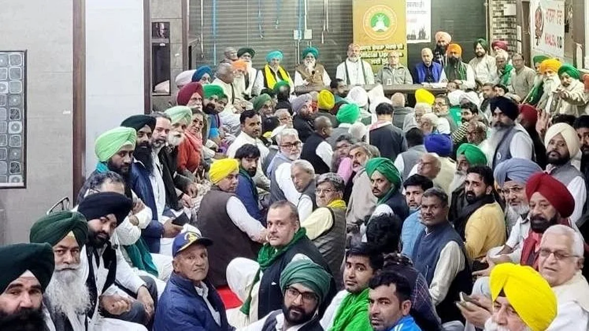 Farmers Protest: एसकेएम की बैठक खत्म, सरकार से बातचीत के लिए पांच सदस्यीय कमेटी गठित, जारी रहेगा आंदोलन