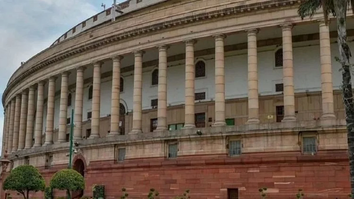Budget Session 2022: बजट सत्र से ठीक पहले संसद में कोरोना का कहर, 700 से ज्यादा कर्मचारी संक्रमित