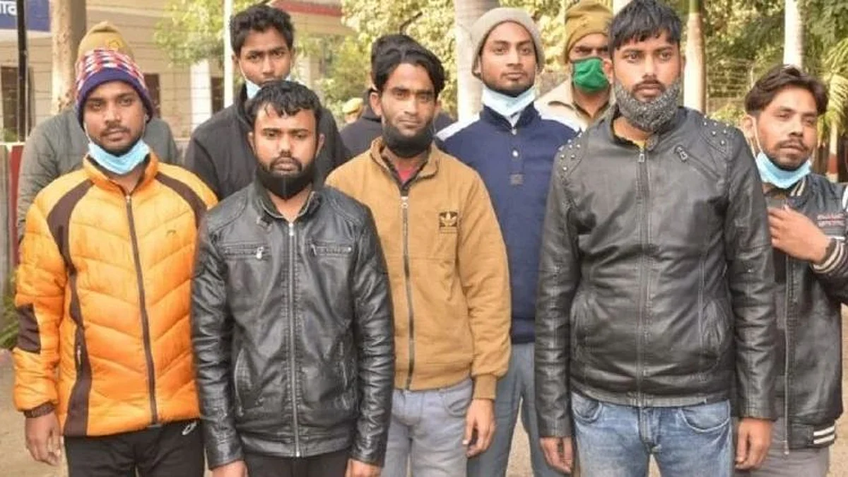 Ghaziabad Fake Currency Racket: गाजियाबाद में नकली नोट छापने वाले गिरोह का पर्दाफाश, यू-ट्यूब से सीखा था छपाई का काम