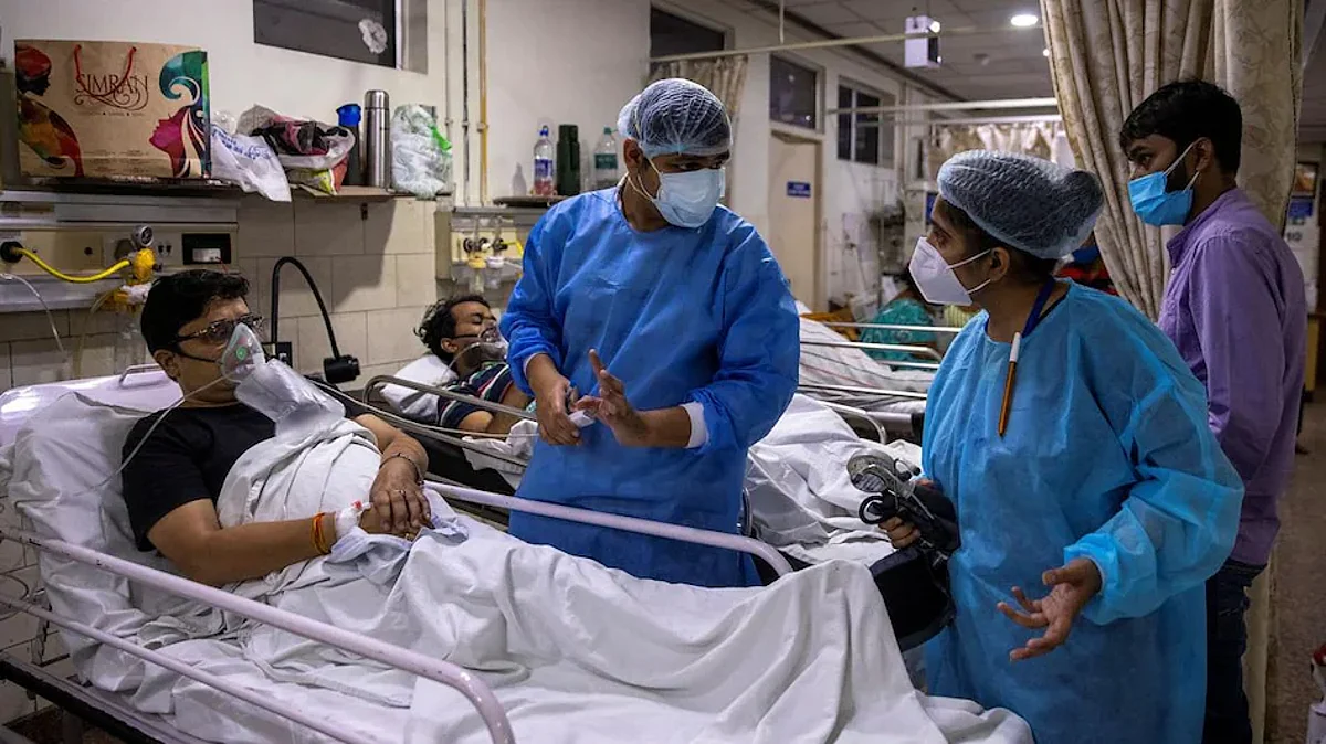 India Covid Update: 24 घंटे में कोरोना के 2,68,833 नए केस, भारत में ओमिक्रॉन के अब तक 6041 मामले