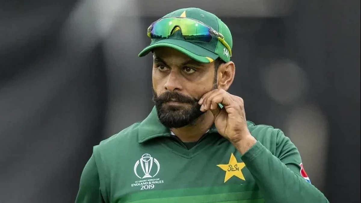 Mohammad Hafeez Retirement: पाकिस्तान के ऑलराउंडर मोहम्मद हफीज ने अंतरराष्ट्रीय क्रिकेट से लिया संन्यास