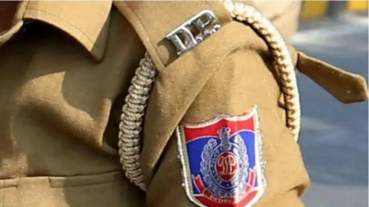 Corona in Delhi: दिल्ली में कोरोना का कहर, पीआरओ, एसीपी समेत 300 से ज्यादा पुलिसकर्मी संक्रमित