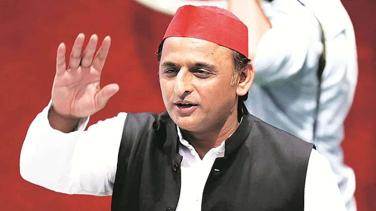 विधानसभा चुनाव: अखिलेश यादव का बदला मन, योगी के ऐलान के बाद खुद चुनाव लड़ने को तैयार