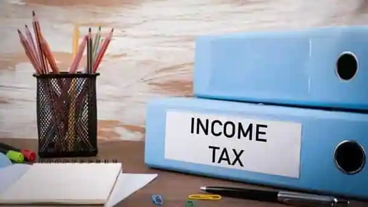 Income Tax Return: इनकम टैक्स रिटर्न फाइल करने की डेडलाइन 15 मार्च तक बढ़ाई गई