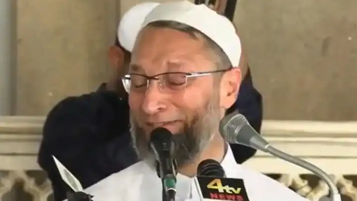 हैदराबाद में भाषण के दौरान रो पड़े AIMIM चीफ असदुद्दीन ओवैसी, खरगोन-जहांगीरपुरी की घटनाओं का किया जिक्र