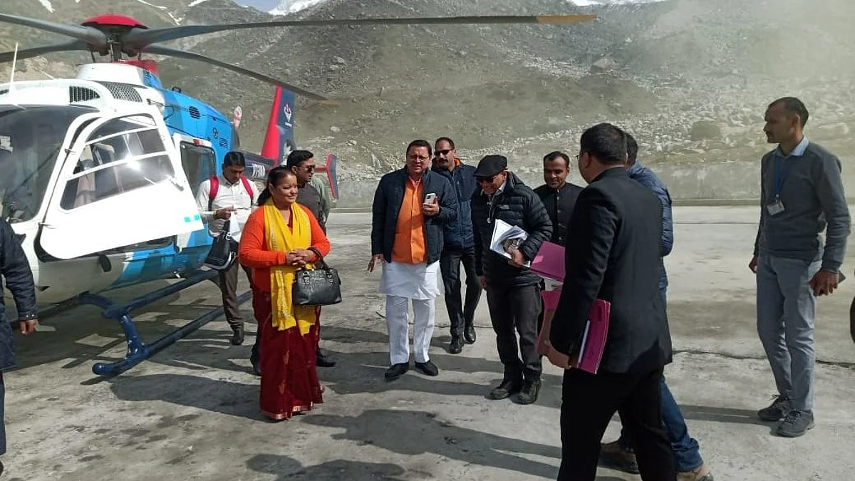 उत्तराखंड: तैयारी का जायजा लेने केदारनाथ पहुंचे सीएम पुष्कर सिंह धामी, कपाट खुलने पर पीएम मोदी आ सकते है धाम