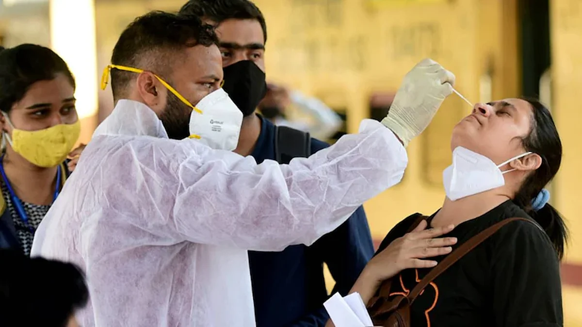 Covid-19 Updates: देश में पिछले 24 घंटे में कोरोना के 2,487 नए मामले, 13 संक्रमित मरीजों की मौत