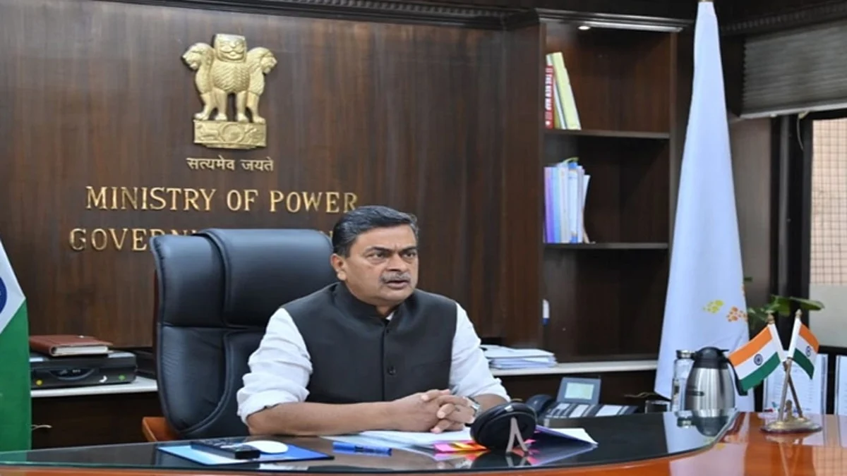 Power Crisis: केंद्र सरकार ने कहा- दिल्ली डिस्कॉम को जितनी बिजली चाहिए उतनी बिजली मिलेगी