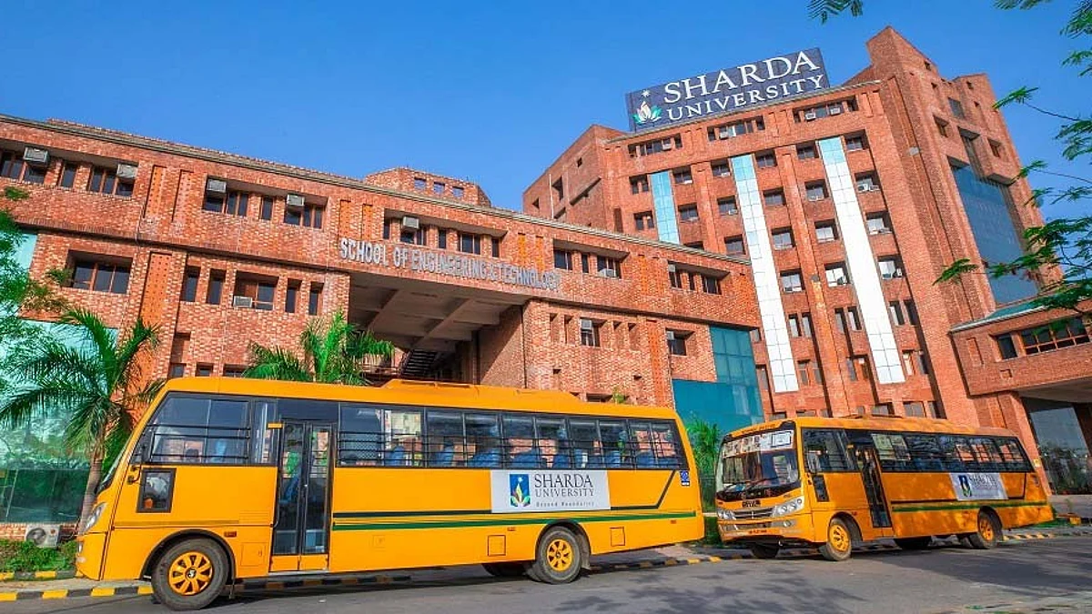 UGC ने शारदा विश्वविद्यालय को किया जवाब तलब, परीक्षा के दौरान छात्रों से हिंदुत्व पर पूछा गया था आपत्तिजनक सवाल