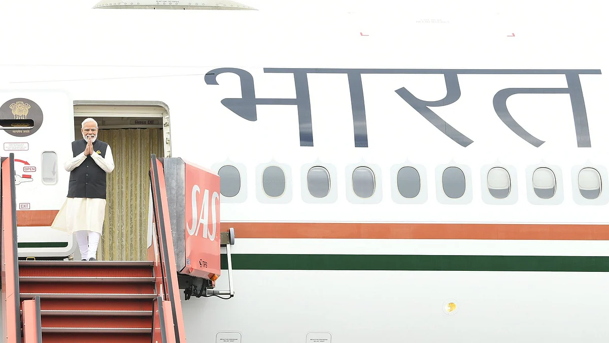 तीन दिन की यूरोप यात्रा के बाद पीएम मोदी भारत के लिए रवाना