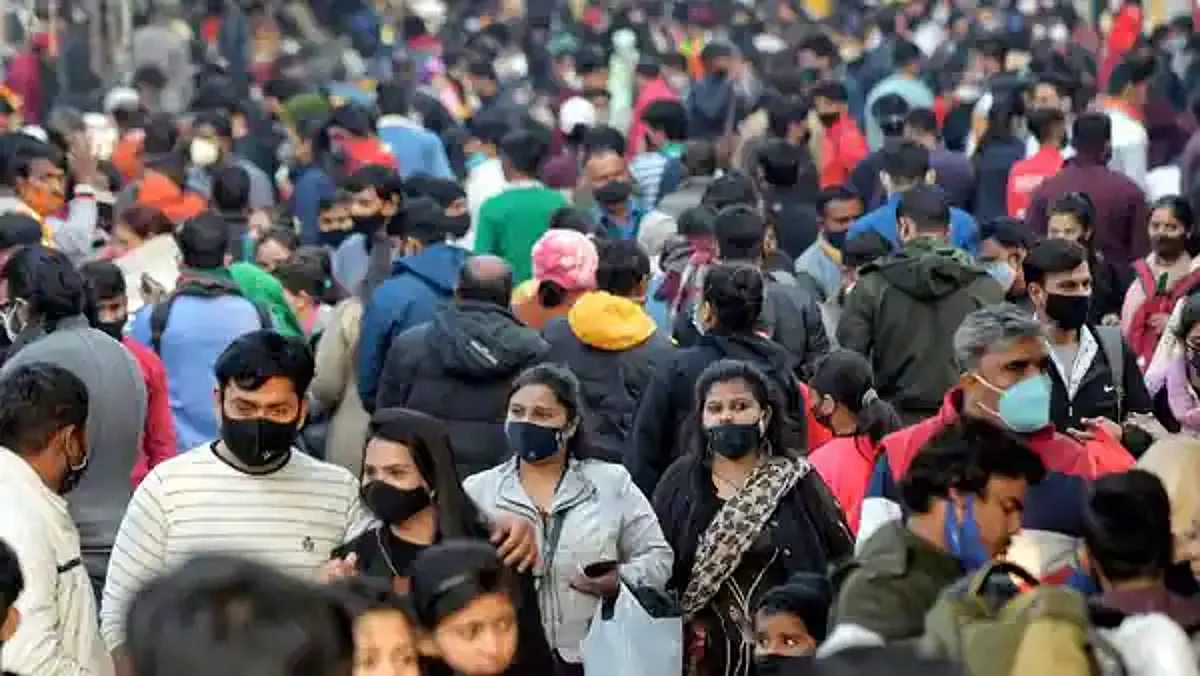 Covid-19 Updates: कोरोना के मामलों में बड़ी गिरावट, 24 घंटे में 2288 नए केस, 10 लोगों की मौत