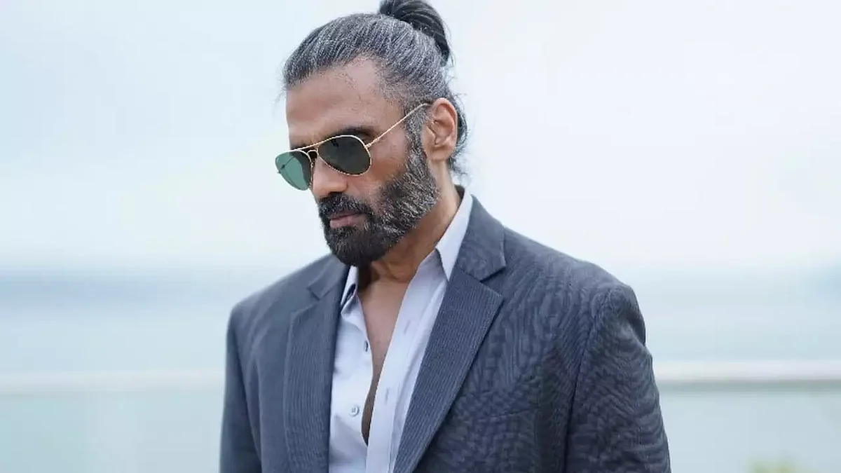 Suniel Shetty को यूजर ने कहा 'गुटखा किंग' तो भड़के एक्टर ने दे डाली चश्मा बदलने की नसीहत, जानें मामला