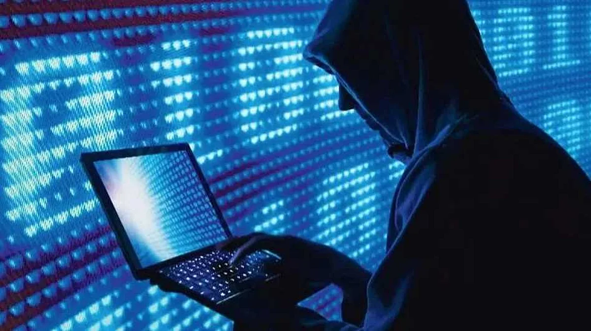 Cyber Crime: लखनऊ में साइबर ठग ने बैंक मैनेजर, कॉलेज सलाहकार से की ठगी