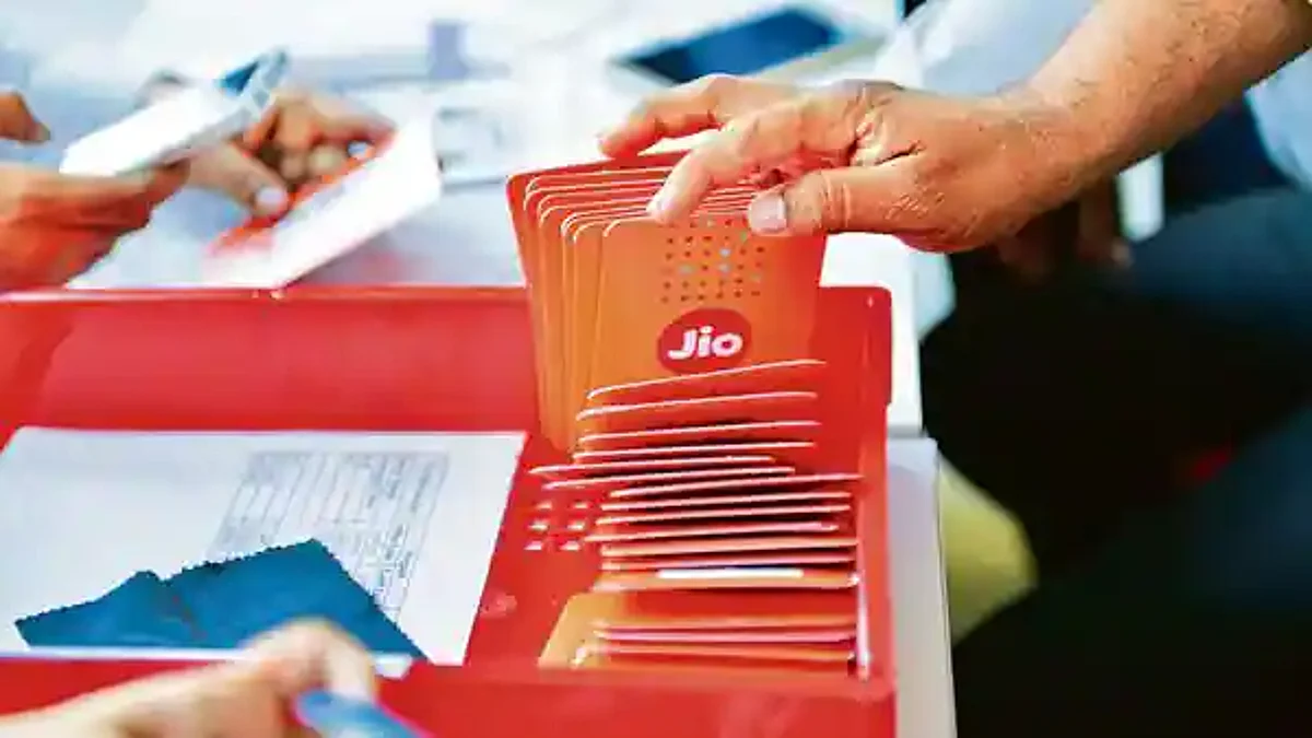 4G Services in Ladakh: लद्दाख के पैंगोंग झील में अब 4जी नेटवर्क उपलब्ध, Reliance Jio ने शुरू की सेवा