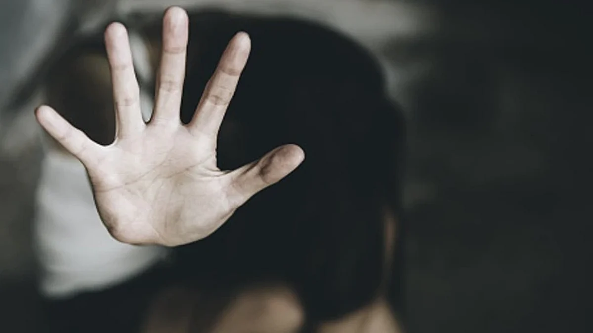 बिहार: ड्राइवर सहित 2 गिरफ्तार, बस में नाबालिग के साथ सामूहिक दुष्कर्म का मामला आया सामने