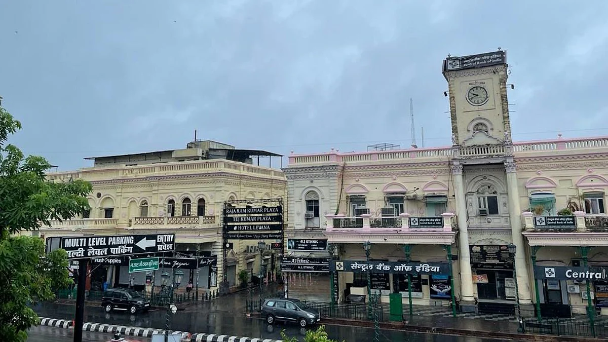 Lucknow Hazratganj