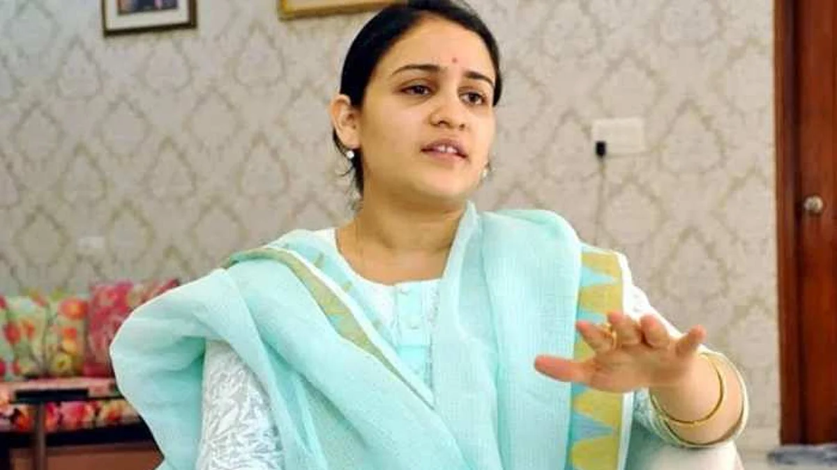 लखनऊ: सपा के संस्थापक मुलायम की बहू अपर्णा यादव को जान से मारने की धमकी, गौतमपल्ली थाने में दर्ज कराई FIR