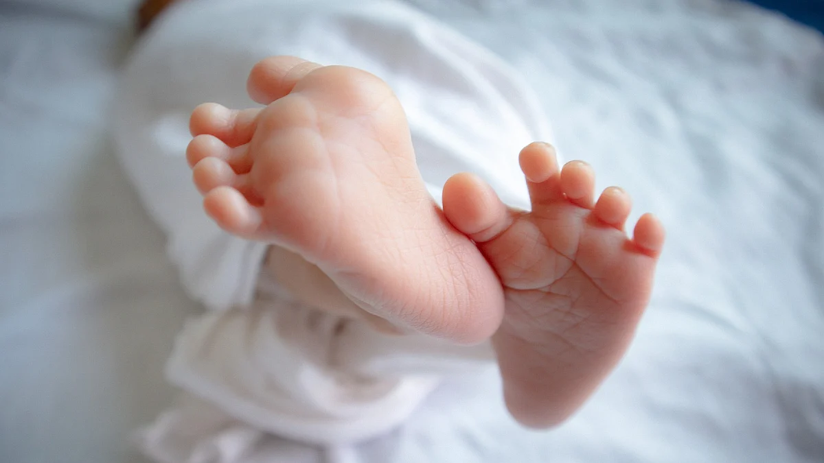 इंदौर: 15 दिन के नवजात को बेचकर मां ने खरीदा फ्रिज, टीवी और कूलर