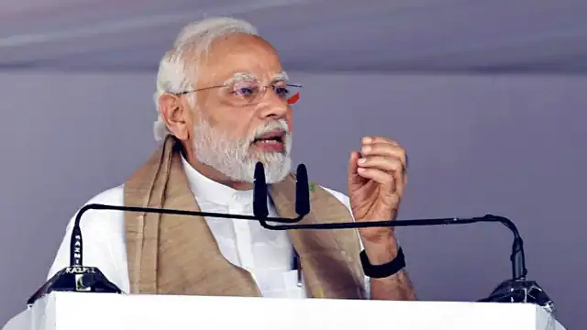 पीएम मोदी ने किया बुंदेलखंड एक्सप्रेसवे का किया उद्घाटन, बोले 'दिल्ली अब दूर नहीं'