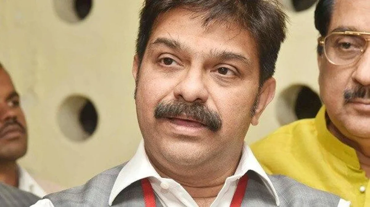 मुंबई: भाजपा MLC के घर के बाहर मिला सोने, चांदी और पैसों से भरा बैग, अज्ञात के खिलाफ मुकदमा दर्ज