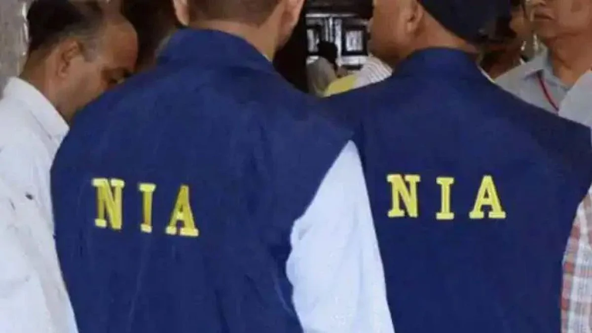 NIA Raid: छह राज्यों में एनआईए की छापेमारी, ISIS के 13 संदिग्ध ठिकानों से कई अवैध सामग्री जब्त