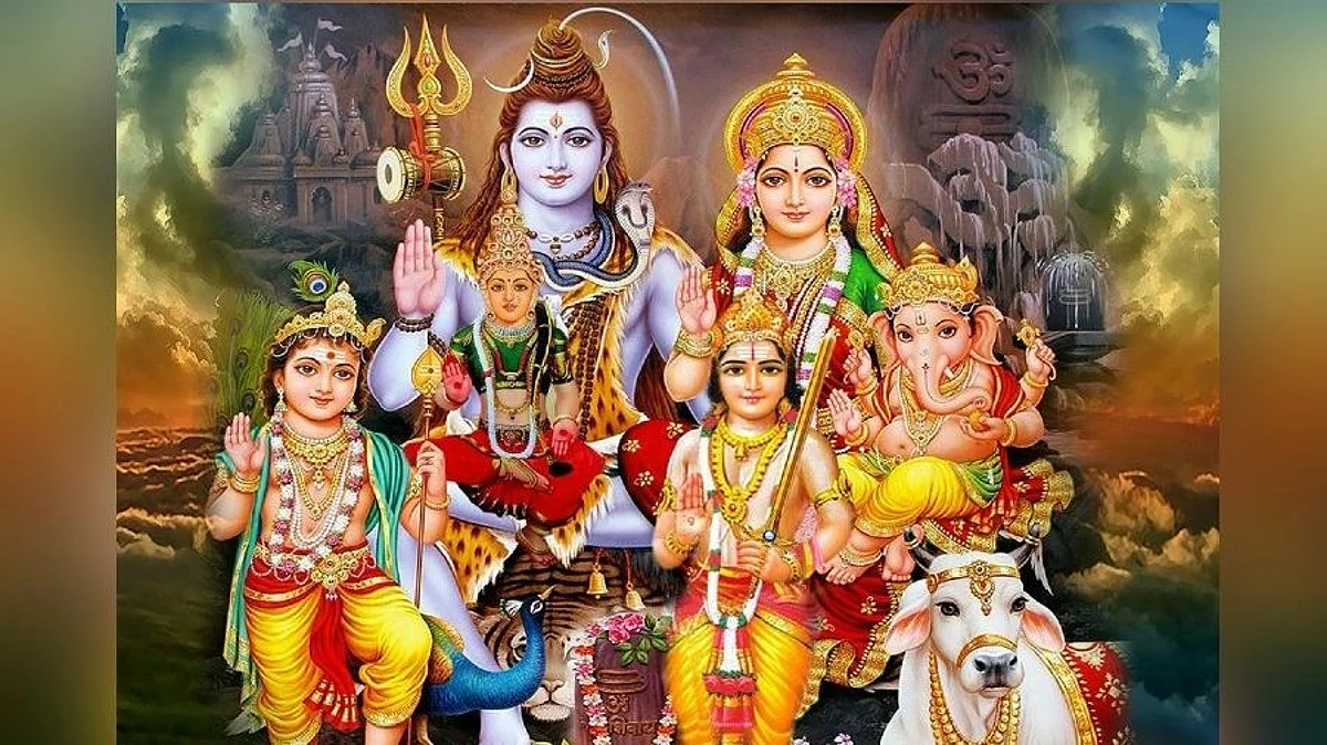 Vastu Tips For Home: घर में लगी हैं शिव जी की तस्वीर या मूर्ति तो इन बातों का रखें ध्यान