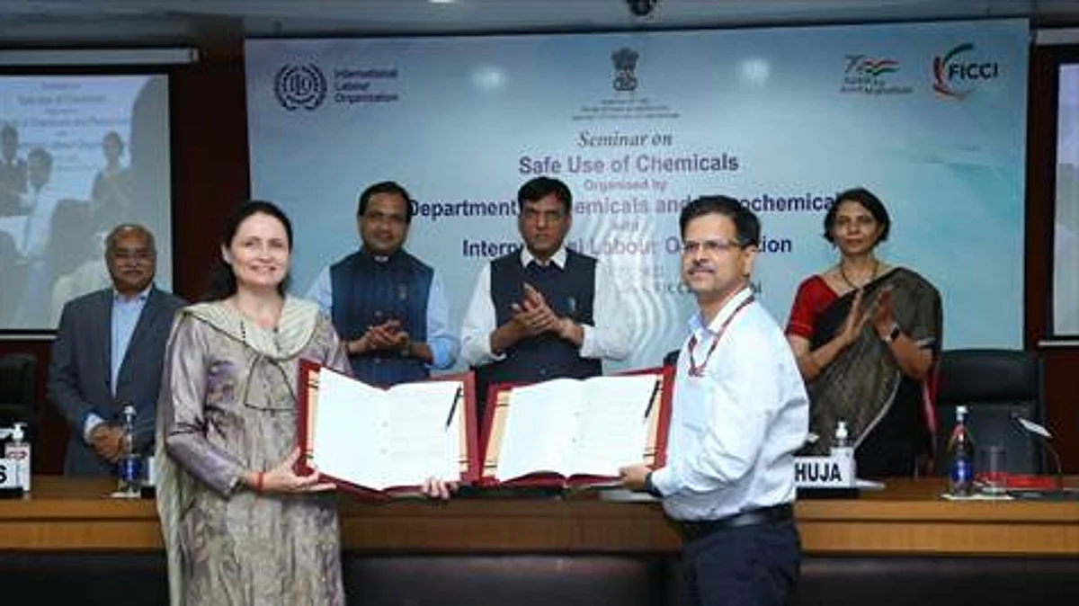 International Labor Organization ने रसायन विभाग के साथ समझौता ज्ञापन पर किए हस्ताक्षर