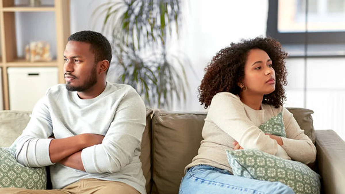 Relationship News: भूल कर भी शादी के बाद लड़कियां न करें ये गलतियां, बिगड़ जाएगा ससुराल वालों के साथ रिश्ता