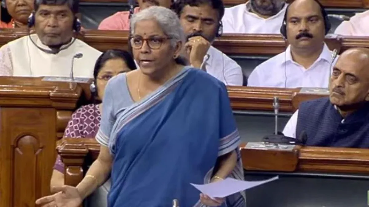 Monsoon Session: केंद्रीय वित्त मंत्री सीतारमण बोलीं- भारत में मंदी की आशंका शून्य, एनपीए छह सालों में सबसे कम