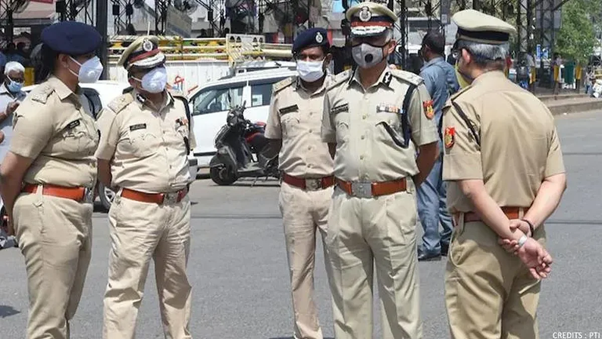 महंगाई और बेरोजगारी के खिलाफ कांग्रेस के विरोध के चलते नई दिल्ली में लागू हुई धारा 144