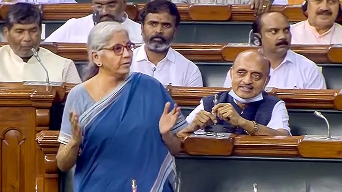 चीन की तीन मोबाइल कंपनियों को कर चोरी के लिए नोटिस जारी किए गए: वित्तमंत्री निर्मला सीतारमण