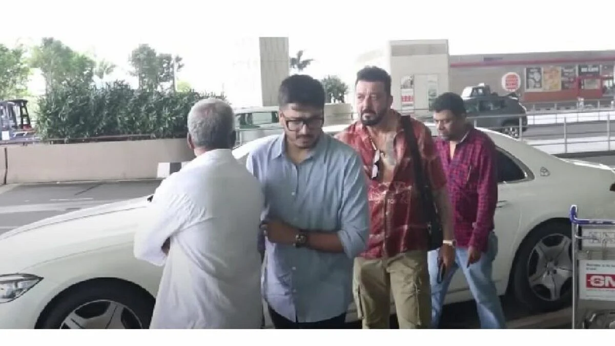 संजय दत्त ने खरीदी नई Mercedes कार, कीमत जान उड़े फैंस के होश, जाने क्या है कार की खासियत