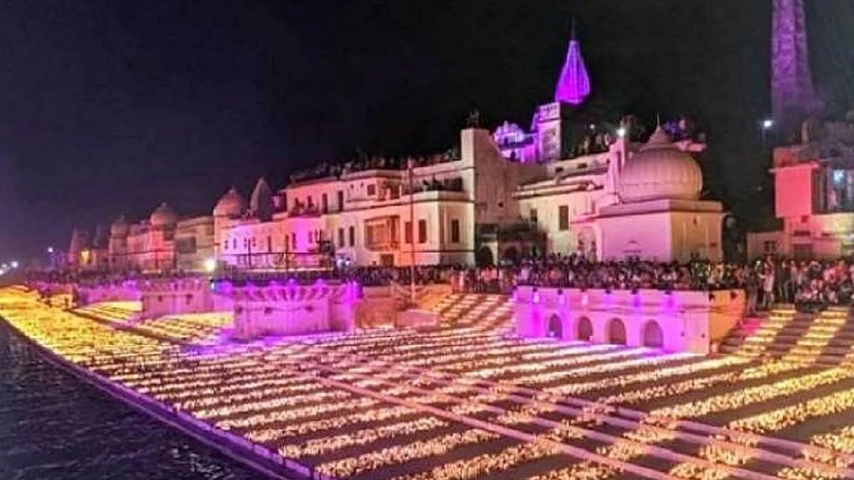उत्तर प्रदेश: इस साल दीपोत्सव में 14 लाख दीयों से जगमगाएगी अयोध्या