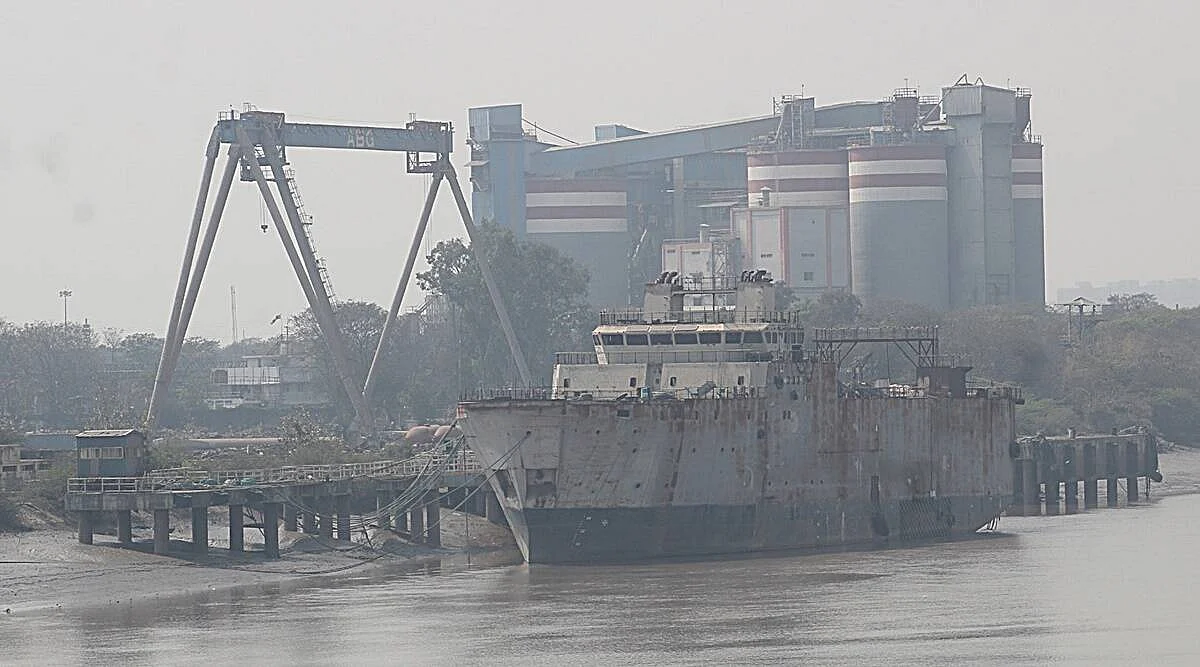 ABG Shipyard Scam: एबीजी शिपयार्ड पर ईडी का एक्शन, जब्त की 2747 करोड़ की संपत्ति