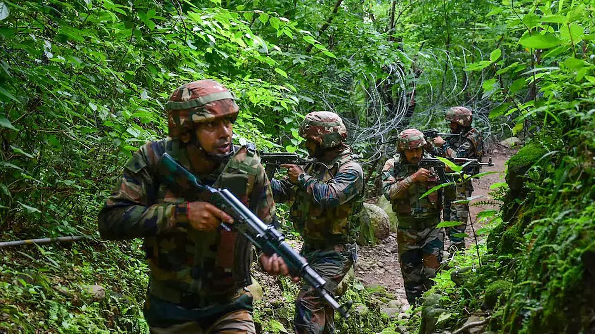 Ceasefire Violation: पाकिस्तान ने फिर तोड़ा सीजफायर, अरनिया सेक्टर में बीएसएफ जवानों पर की फायरिंग