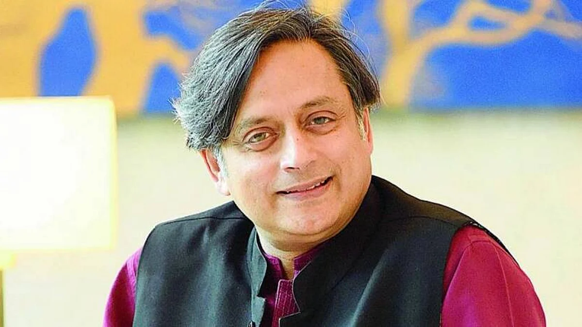 अगले महीने निर्धारित चुनाव को लेकर शशि थरूर का बयान, 'न तो मैं कांग्रेस अध्यक्ष पद के चुनावी रेस में शामिल, न ही बाहर'