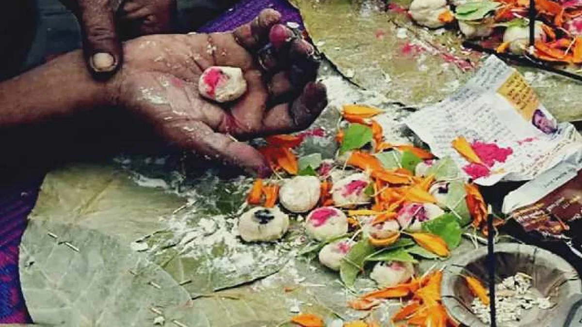 Sarva Pitru Amavasya 2022: सर्वपितृ अमावस्या 25 सितंबर को, जानें इस दिन क्या है मान्यता..