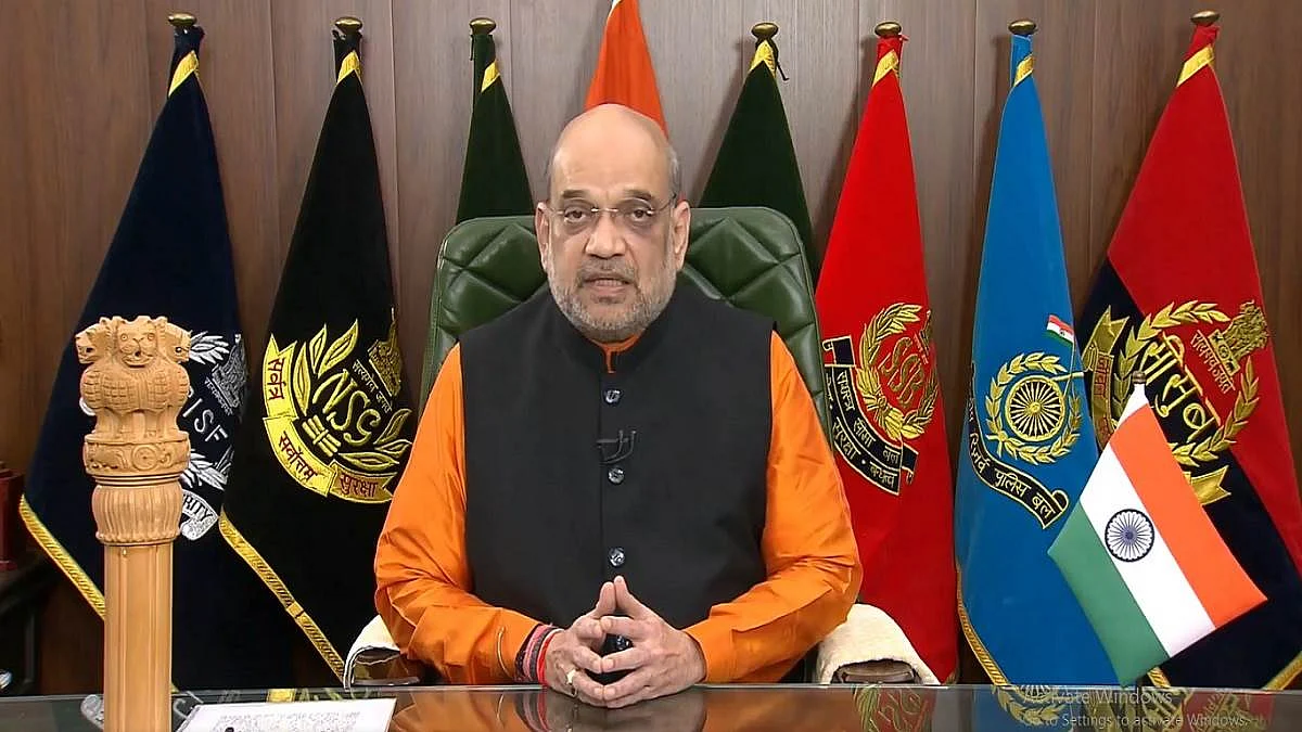 Hindi Diwas 2022: हिंदी दिवस के मौके पर अमित शाह ने देश को किया संबोधित, बोले- 'एकता के सूत्र में पिरोती है राजभाषा'