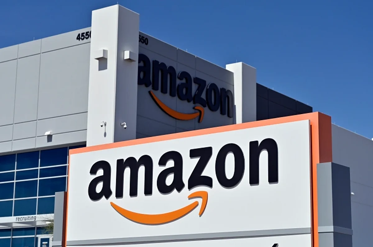 Amazon को मिला लेबर मिनिस्ट्री का नोटिस, भारत में वर्कर्स की छंटनी का है मामला