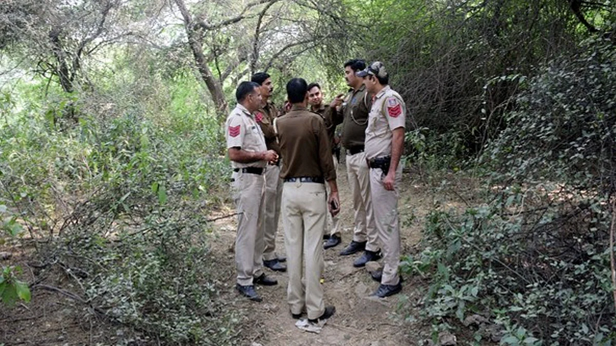 महरौली हत्याकांड: श्रद्धा की खोपड़ी के हिस्से, और अवशेष जंगल से दिल्ली पुलिस ने किए बरामद