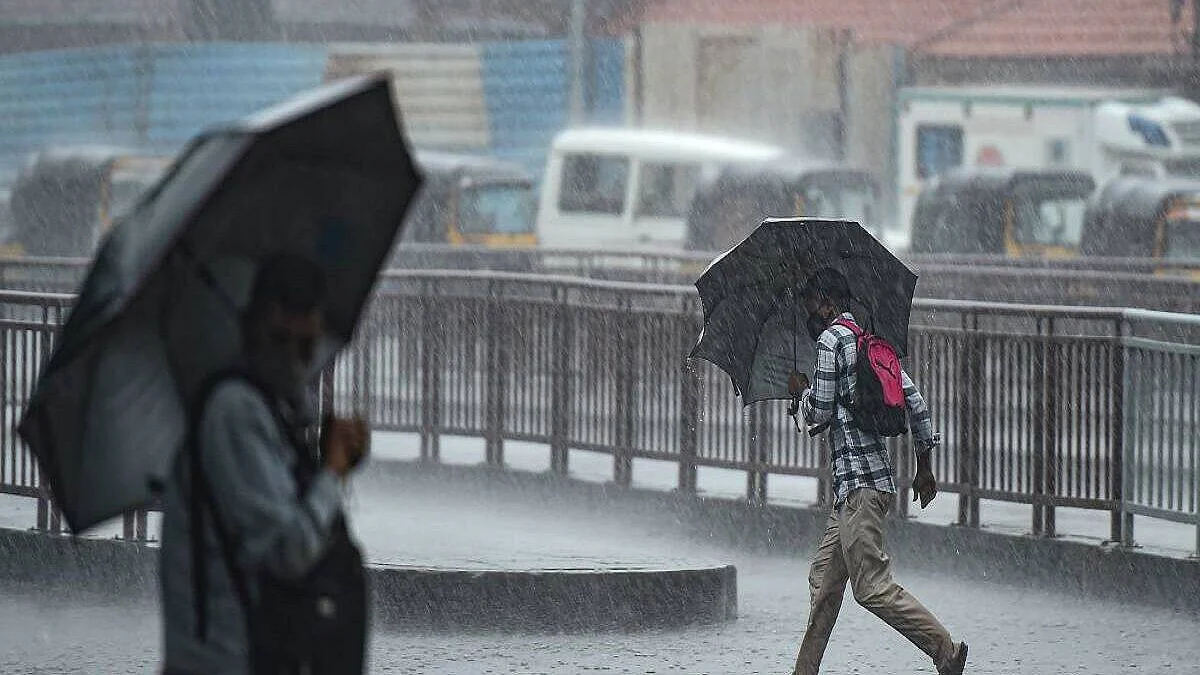 बंगाल की दक्षिण-पश्चिम खाड़ी के ऊपर बना कम दबाव, तमिलनाडु में हल्की बारिश की संभावना