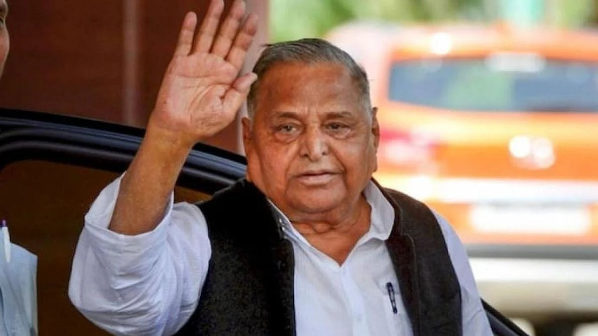 उत्तर प्रदेश में समाजवादी पार्टी के नेताओं और कार्यकर्ताओं ने मनाई मुलायम सिंह की जयंती