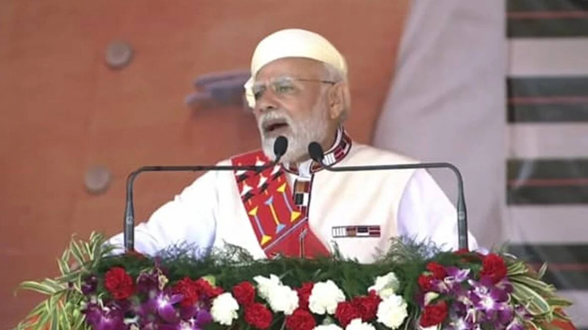 पीएम मोदी ने अरुणाचल में किया पहले ग्रीनफील्ड एयरपोर्ट का उद्घाटन, बोले- अटकाने, लटकाने और भटकाने का युग चला गया